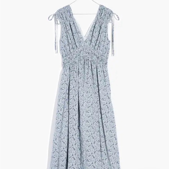 Madewell Sophia Smocked Midi Dress in Florentine Floral - Picture 1 of 11